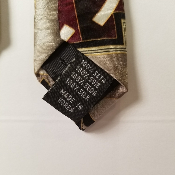 Vintage styled silk necktie - Picture 4 of 5